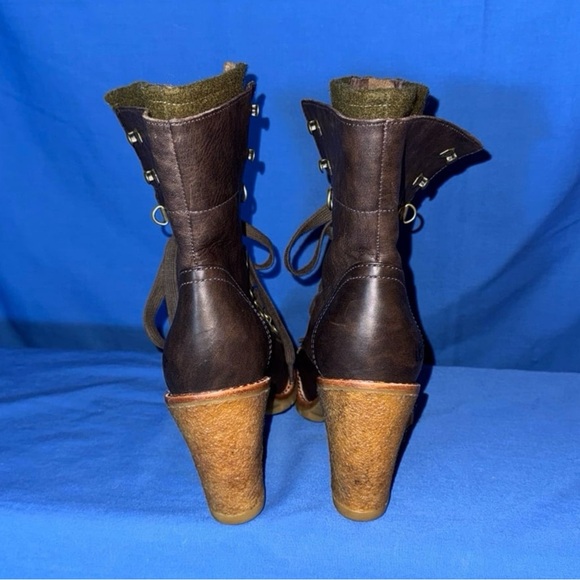 UGG Size 6 Fabrice High Heel Ankle Boots - Picture 5 of 7